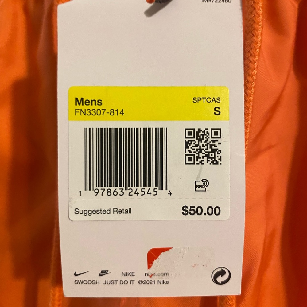 New NWT Nike Club Woven Flow Shorts Magic Ember/White Orange Size Small - Picture 3 of 3